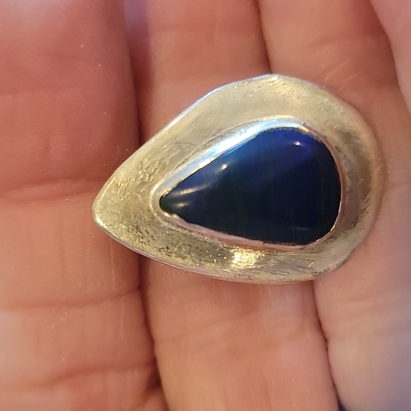 Sterling silver & Lapis Lazuli blue and silver post style - Picture 5 of 7